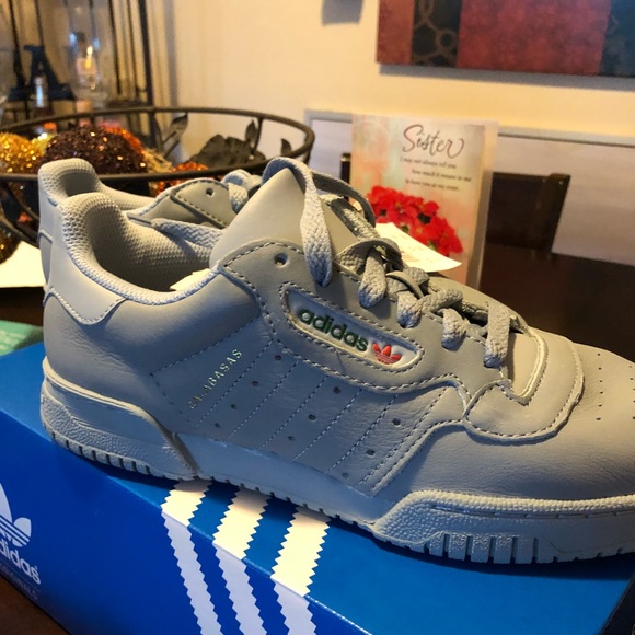 adidas stan smith männer weiße adidas yeezy powerphase schwarz adidas stan smith männer weiße adidas yeezy powerphase schwarz